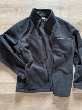 Columbia Black Full-Zip Fleece Jacket